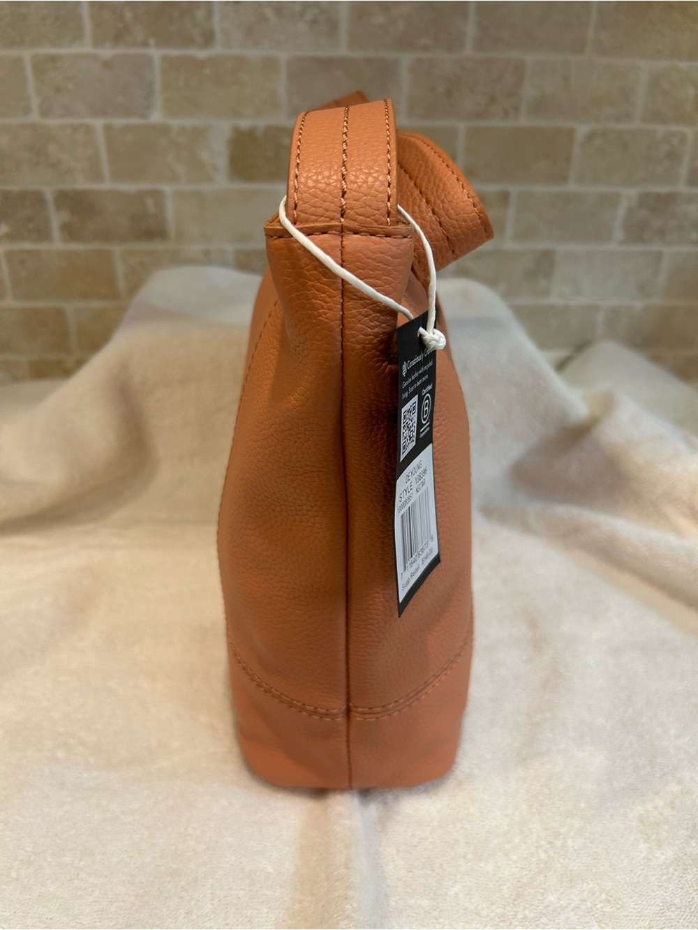 The Sak Crossbody Bag in the color NECTAR - Picture 8 of 11